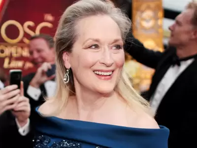 Meryl Streep se topa con cupido en Only Murders in the Building