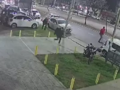 Tiroteo entre barras de Independiente de Avellaneda. Foto: Captura de pantalla de video