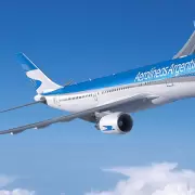 Aeronuticos confirman un paro en plena batalla con Aerolneas