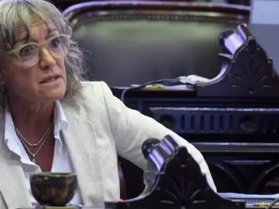 M�nica Frade.