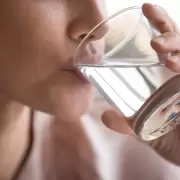Semana Mundial del Agua: ¿cómo afecta la deshidratación al cerebro y al cuerpo?