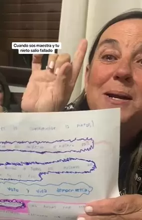 Inslita respuesta de joven estudiante a su abuela docente.