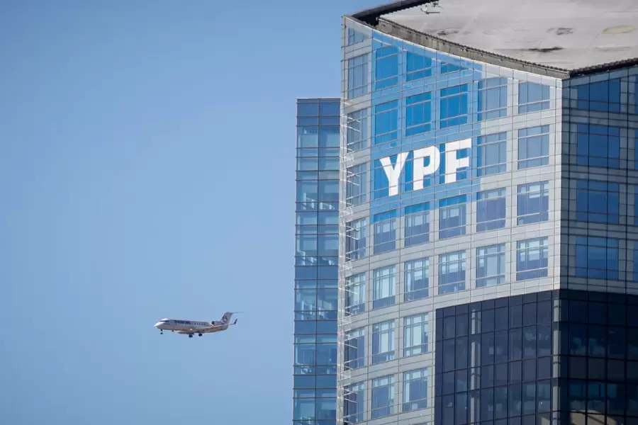 La estatización de YPF de Cristina y Kicillof resulta cada día más cara