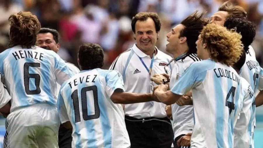 Marcelo Bielsa se tomaba revancha del Mundial 2002.