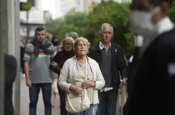 Miles de beneficiarios esperan una mejora en su jubilacin.