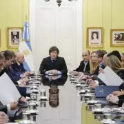 Bloques dialoguistas prometieron un "respaldo total" al veto de Milei