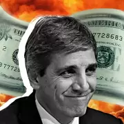 La "sombra del dólar Massa" hostiga al Gobierno: el plan de Caputo