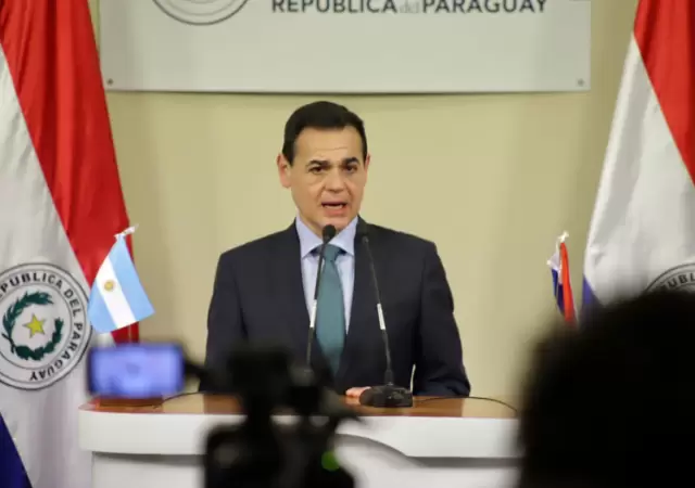 El Canciller de Paraguay, Rubn Ramrez Lezcano