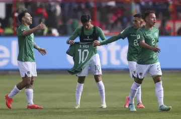 Ramiro Vaca festeja su golazo de apertura ante Venezuela.