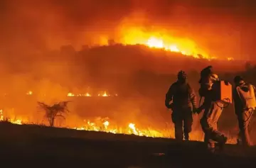 Incendios: cuatro bomberos heridos y un estado de emergencia que sacude a Crdoba