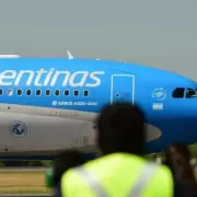 Comenz el paro de pilotos de Aerolneas Argentinas: habr cancelaciones de vuelos