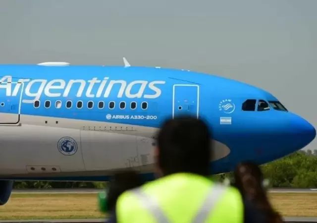 Aerolneas Argentinas.