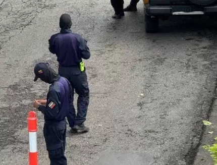 Encapuchados en la Embajada argentina en Venezuela