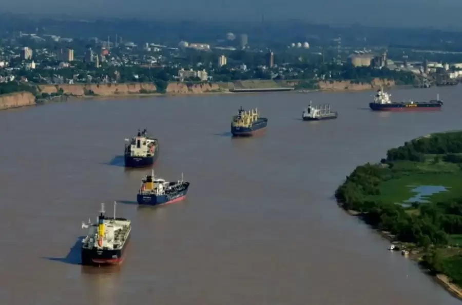 Permite la navegacin continua entre los puertos de Argentina, Brasil, Bolivia Paraguay y Uruguay.