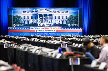 Todo listo para el primer debate entre Kamala Harris y Donald Trump.