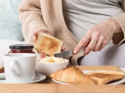 Adis, tostadas? La nueva batalla de los nutricionistas revoluciona tu desayuno