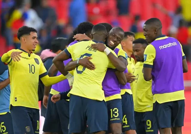 La celebracin de los ecuatorianos tras el triunfo ante Per