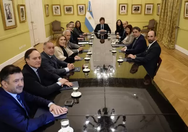 Javier Milei se reuni con senadores de bloques aliados en la Casa Rosada