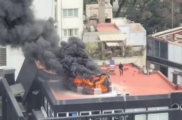 Feroz incendio en un edificio de Retiro