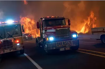 Los incendios acechan a la segunda ciudad ms grande de Estados Unidos.