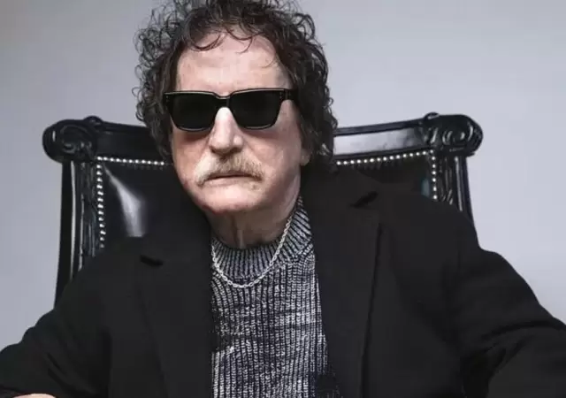 El prcer del rock nacional, Charly Garca.