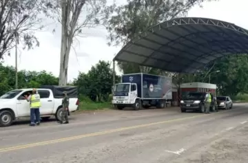 Narcos se enfrentaron con gendarmes y cayeron con ms de 100 kilos de cocana