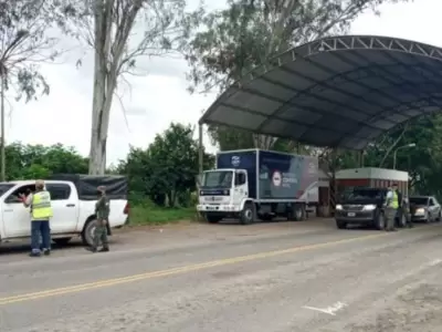 Narcos se enfrentaron con gendarmes y cayeron con ms de 100 kilos de cocana