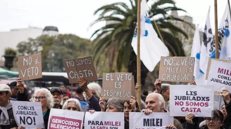 "Creo que hay acuerdos transversales que son importantes para la sociedad, y un ejemplo de esto puede ser el aspecto educativo" (Agustn de Marco)