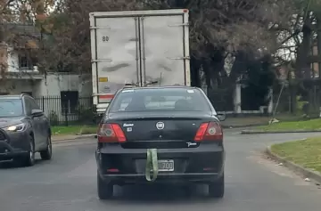 Ojo con tapar la patente!: estas son las consecuencias si te detectan