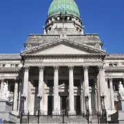 Sigue: Diputados apoy� el veto a la Ley de Financiamiento Universitaria