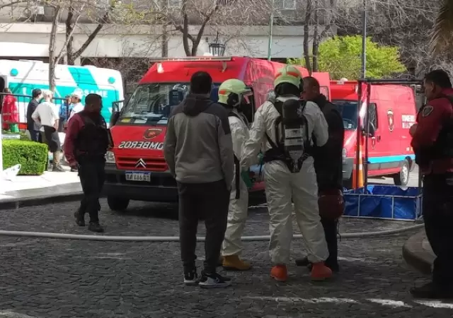 Evacuaron un lujoso hotel de Retiro por una fuga de gas. Foto: NA