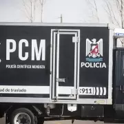 Lo llamaron desde la vereda, sali� a la puerta y lo asesinaron de dos disparos en Las Heras