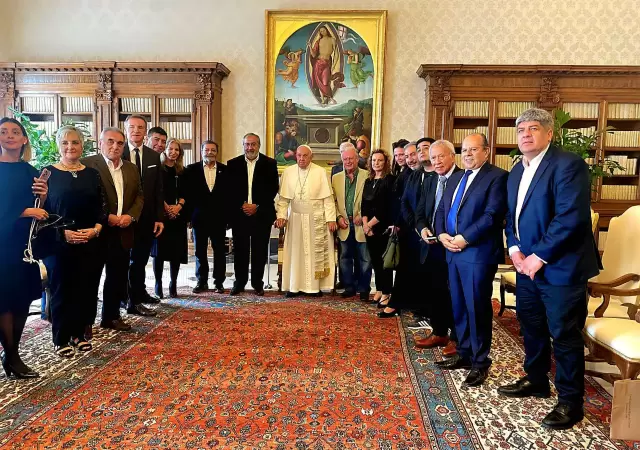 El papa Francisco con representantes de la CGT.