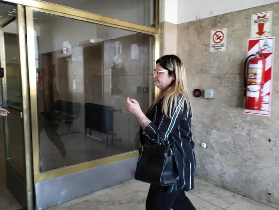 Tamara Yaez en Tribunales Federales