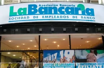 Bancarios alcanzan un salario mnimo de $1.4 millones y superan la inflacin