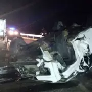 El vuelco de una camioneta provoc una tragedia familiar