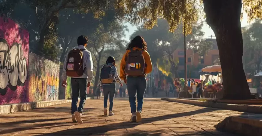 Para cuando los estudiantes alcanzan el ltimo ao de secundaria, las desigualdades en los resultados de Lengua y Matemtica se agudizan.