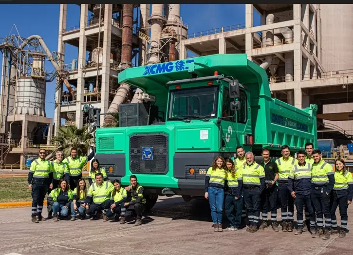 Camin minero elctrico de Holcim