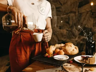 Hay efectos positivos y nocivos, depende de los casos