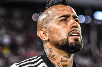 Arturo Vidal subi una historia en Instagram