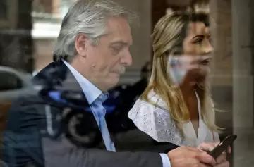 Se conocieron mensajes de whatsapp de Alberto Fernndez con la madre de Fabiola