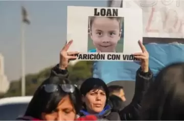 La sociedad correntina sigue marchando para que el nio aparezca. (Foto: web)