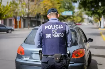 Efectivos de la Polica de Ro Negro