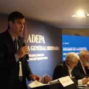 Informe de ADEPA: avances y retrocesos en 40 aos de democracia