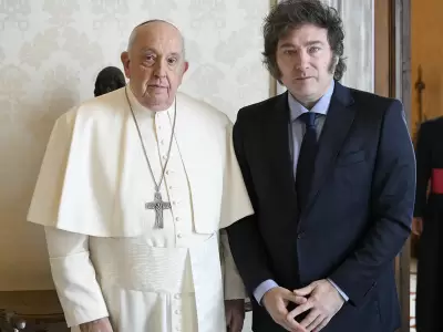 El papa Francisco junto a Javier Gerardo Milei