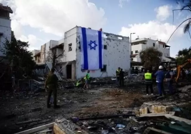 Israel fue atacado por 400 misiles