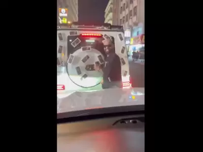 Locura en Dubai por un auto lleno de iPhone 16 y que podas llevarte