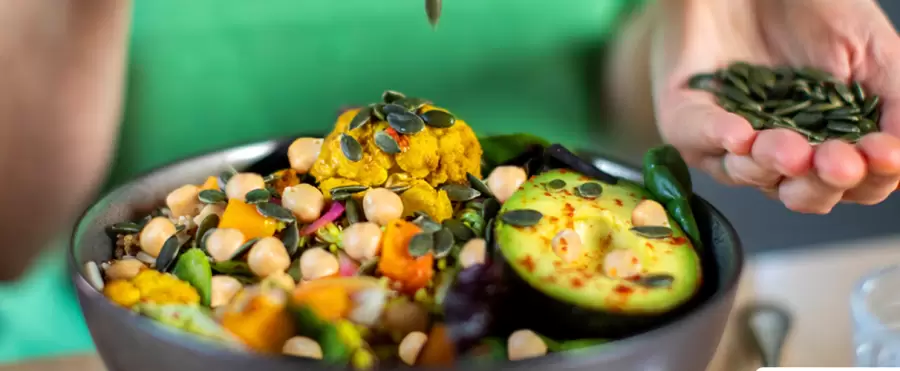 Una alimentaci�n saludable es aquella que contiene frutas, hortalizas, legumbres, frutos secos y granos enteros.