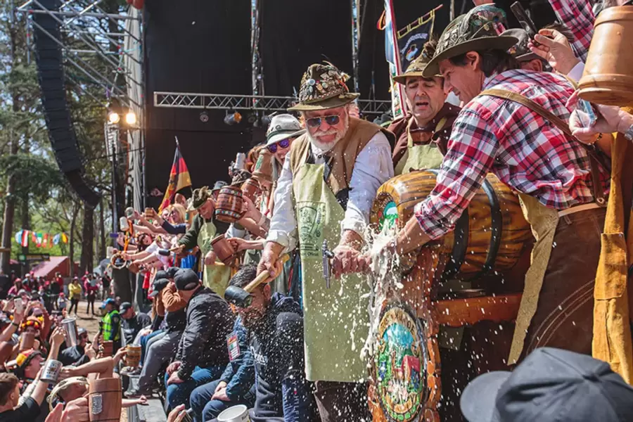 La tradicin naci en Munich, y desde 1963 se celebra en nuestro pas