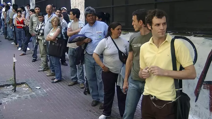 La alt demanda laboral lleva a aceptar el trabajo no registrado